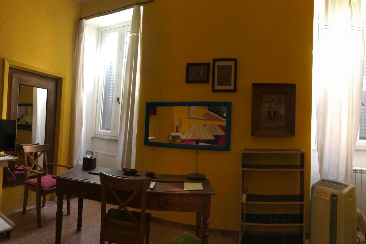 Appartamento Del Boschetto Róma Kültér fotó
